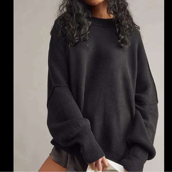 Free People Sweaters - Free People Easy Street Tunic Sweater in Black